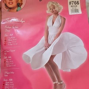 Marilyn Monroe Costume